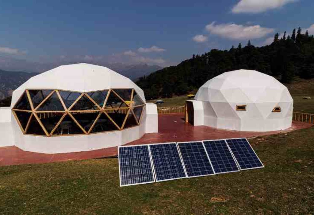 SnowPOD eco-luxury resort