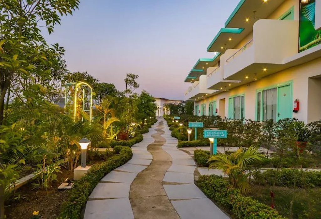 Vedikant Resorts The Mallard Corbett