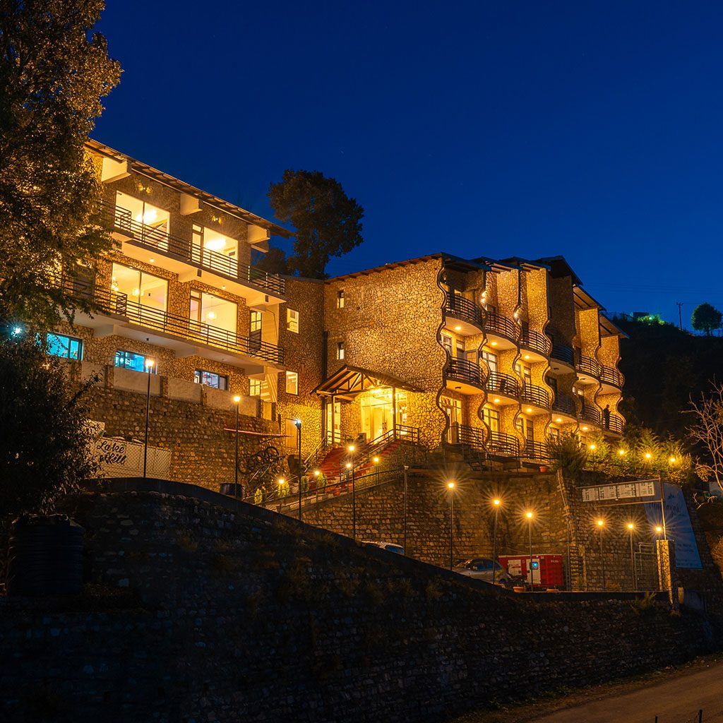 Himalayas Resort Uttarakhand – exclusive hotels mountain stay